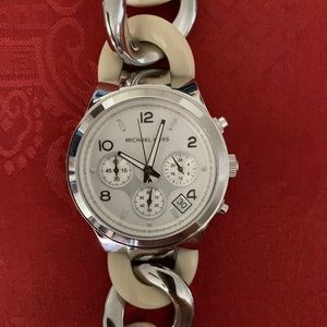 Michael Kors Women's Chain Watch